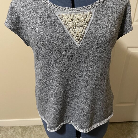 Suzy Shier | Gray Short Sleeve Shirt - Picture 2 of 5